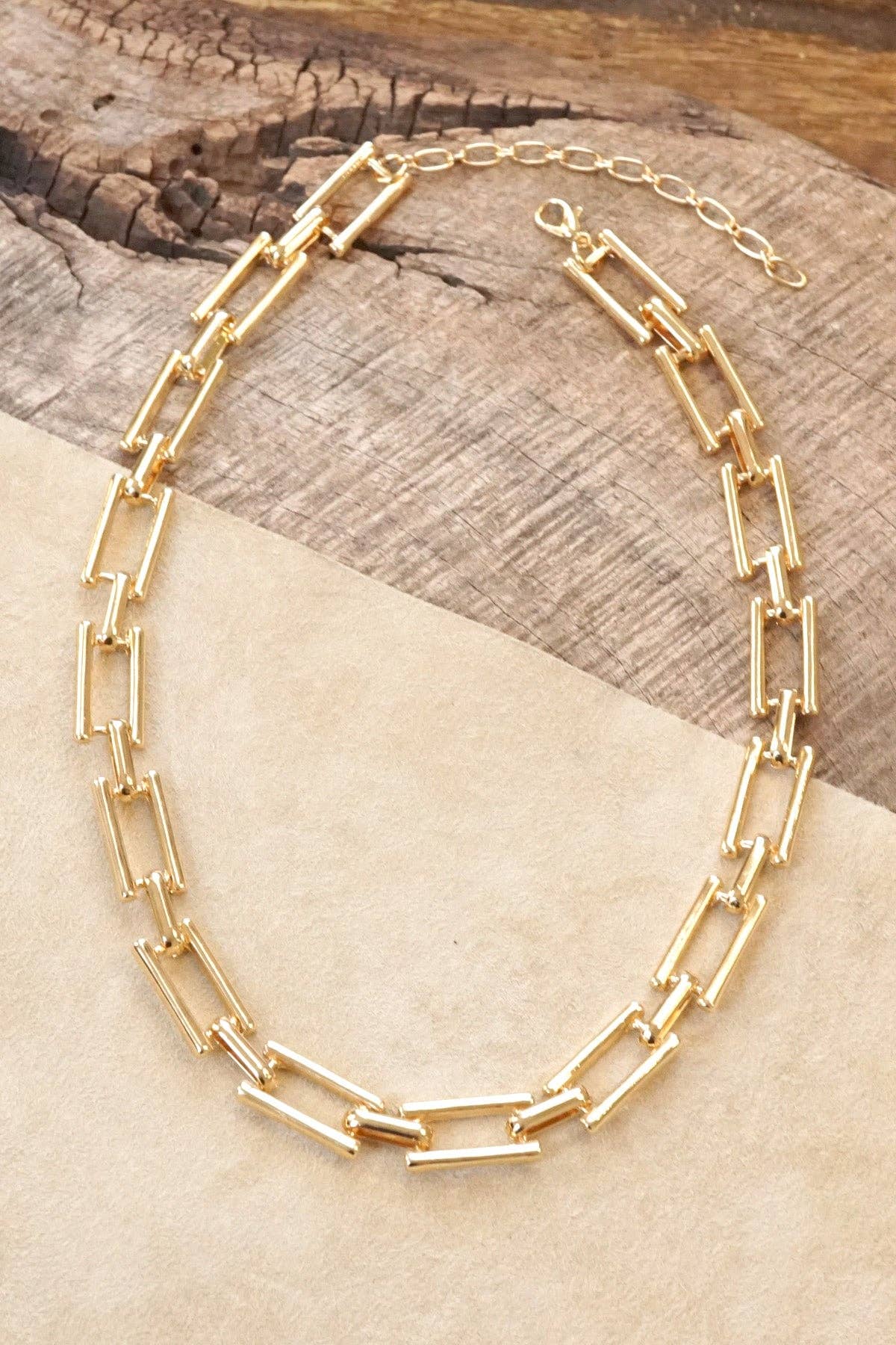 Urban Edge –Gold
