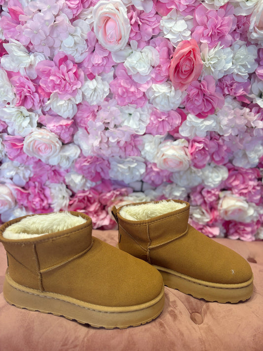 Autumn Nest Booties