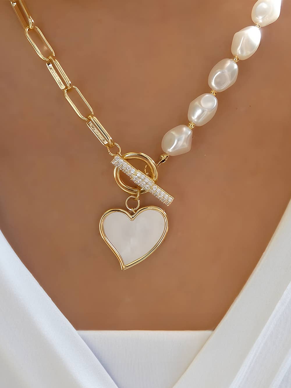 Heart Shape Pendant Rhinestone Decor Pearl Chain Necklace