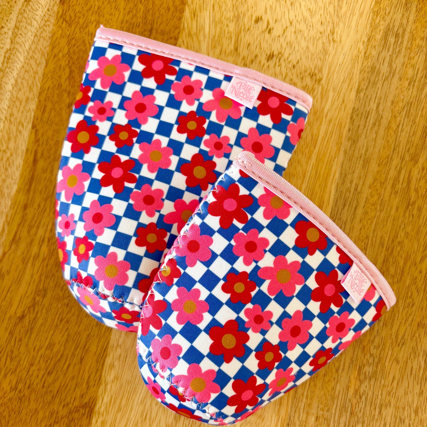 Coffee Cup Cover - Retro Bold Check - Iced Drink Sleeve
