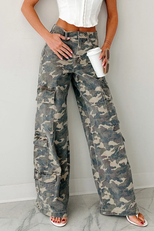 Hunting Wives Cargos