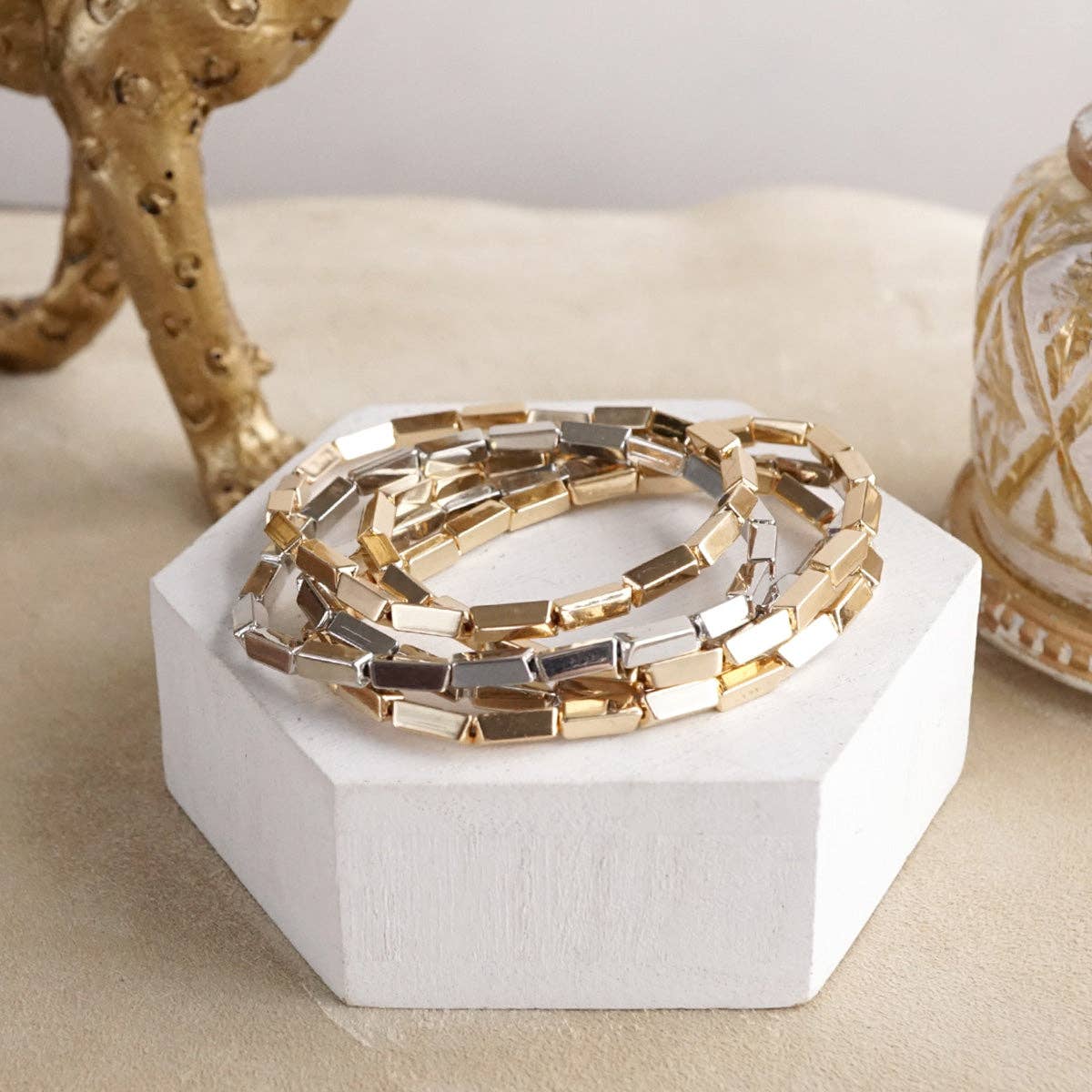Light Gleam – Set of 5 Reflective Block Bead Bracelets